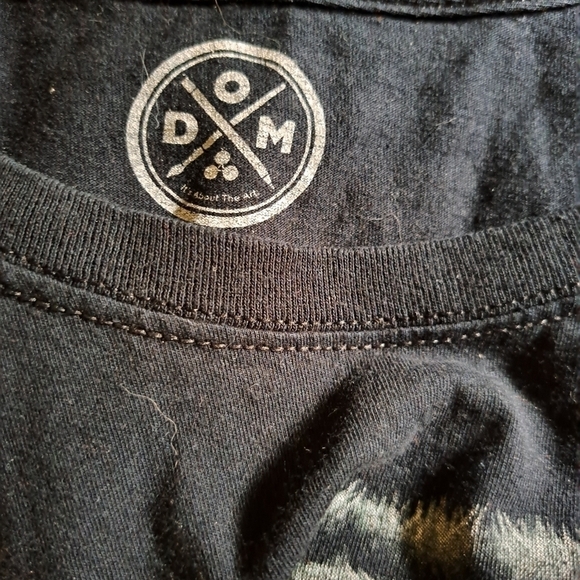 DOM white Tiger T-shirt size large 5/$25 - Picture 3 of 3